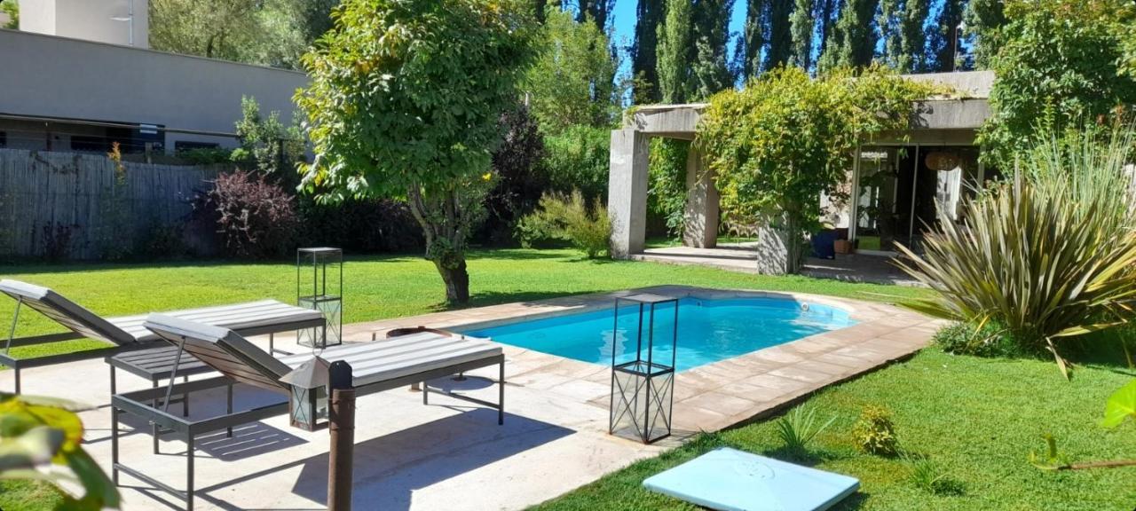 Casa Los Cerezos En Chacras De Coria Chacras de Coria Exterior foto
